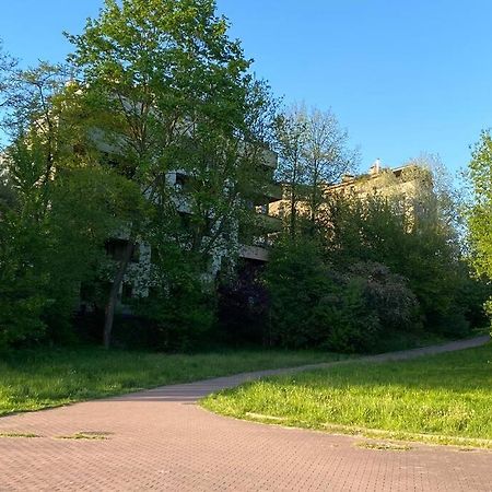 Valley Art House & Parking Bezplatny Podziemny Κίελτσε Εξωτερικό φωτογραφία