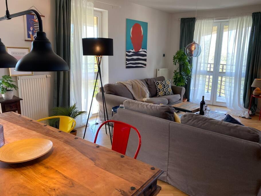 Valley Art House & Parking Bezplatny Podziemny Κίελτσε Εξωτερικό φωτογραφία